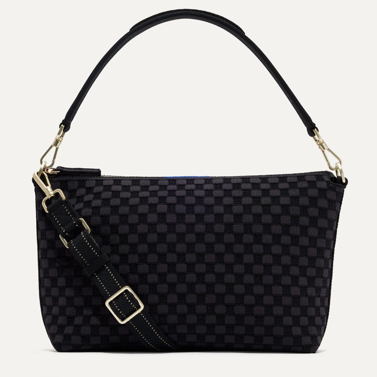 PDP |The Daily Crossbody Bag in Black Sand shown from the front.