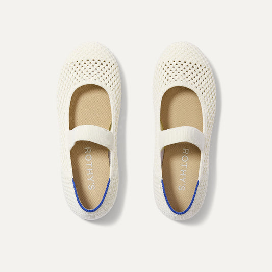 The Kids Mary Jane in White Open-Knit shown from the top.