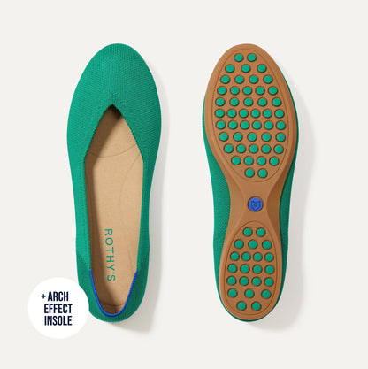 PDP | The Daily Flat in Clover shown from the top with one shoe showing the outsole.