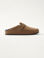 PLP | The Men's Clog in ReVelvet™ Portobello shown from the side.